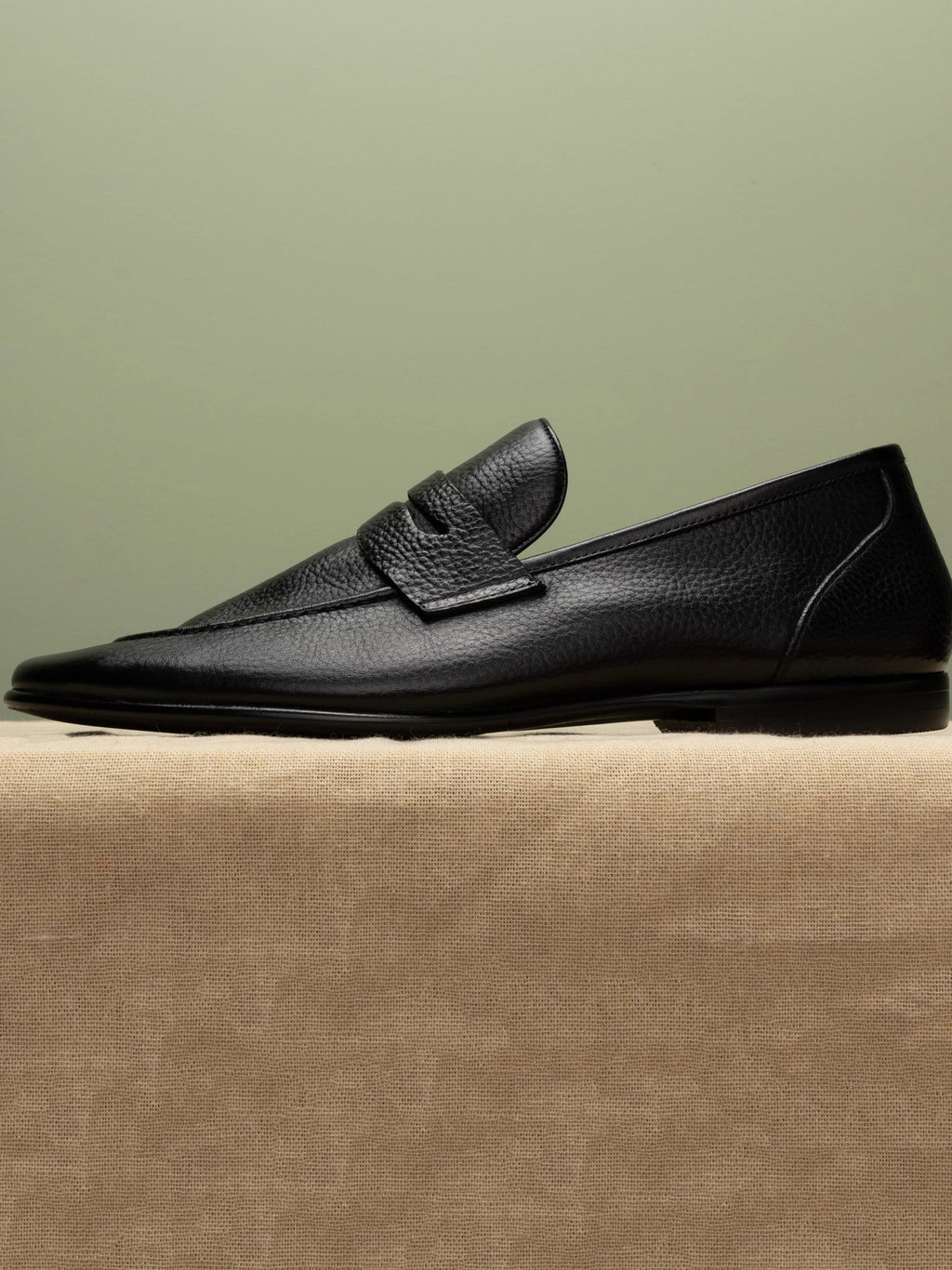 Men’s Soft Pebbled Cowhide Penny Loafers