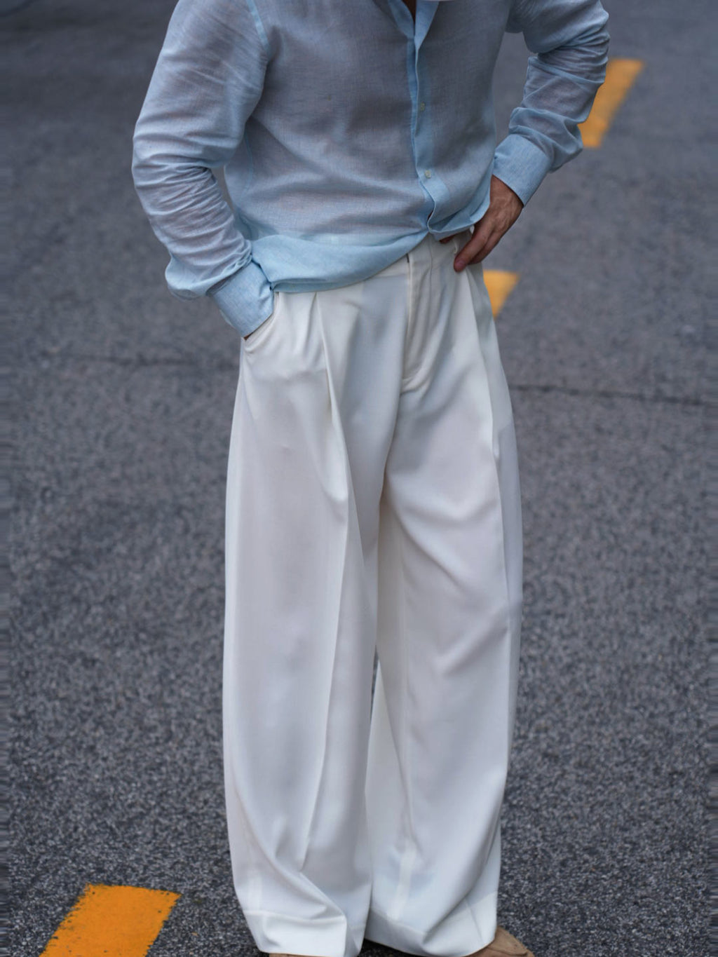 Luxury Single Pleat Hollywood Waist Wide Leg Dress Pants for Men Soft 26 Acetate 74 Polyester Fabric