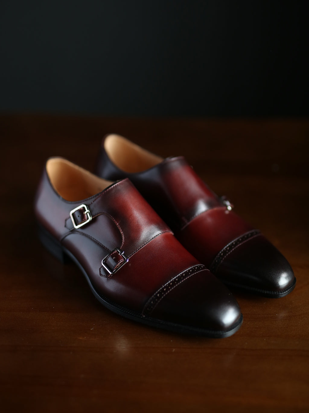 Men's Gradient Burgundy Hand Polished Double Monk Straps Brogue Shoes