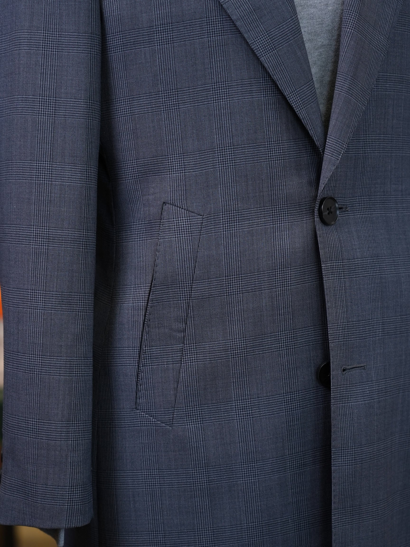 Men’s Grey Prince of Wales Check 100% Wool Overcoat Notch Lapel Mid-Length Wool Coat for Business Smart Casual
