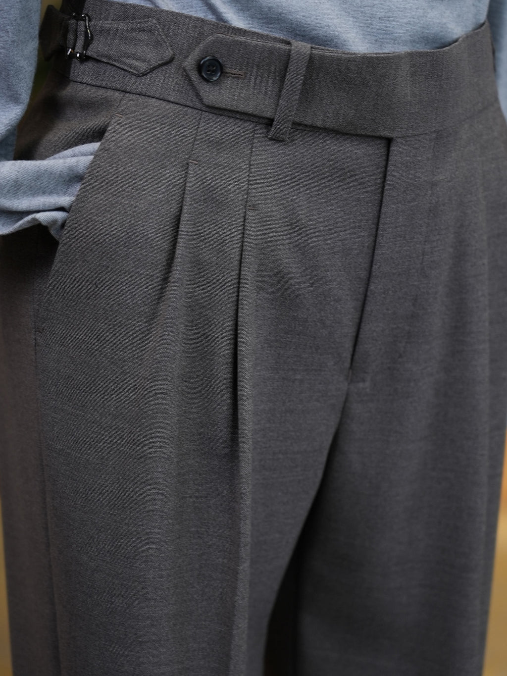 Men’s Dark Grey 100% Wool Double‑Pleat Tapered Trousers