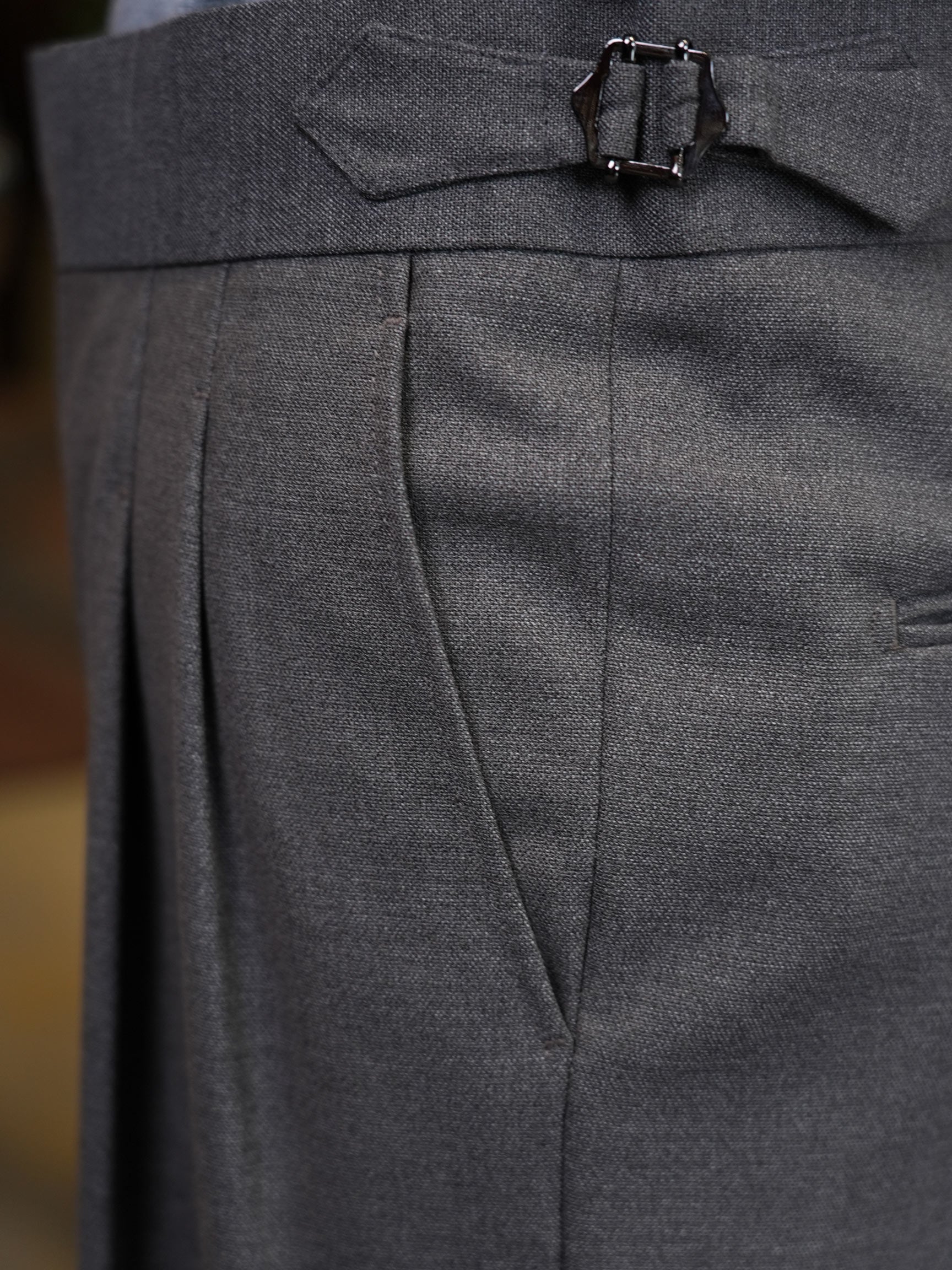 Men’s Dark Grey 100% Wool Double‑Pleat Tapered Trousers