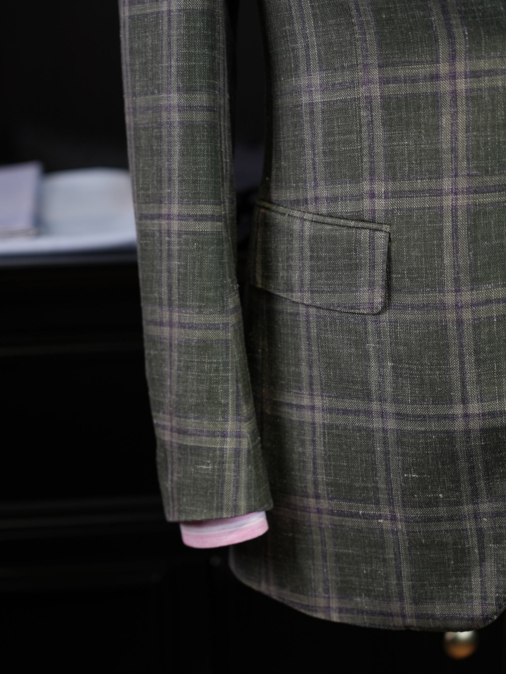 Italian Import 100% Linen Green Windowpane Plaid Unlined Sport Coat, Two Button Lightweight Summer Blazer