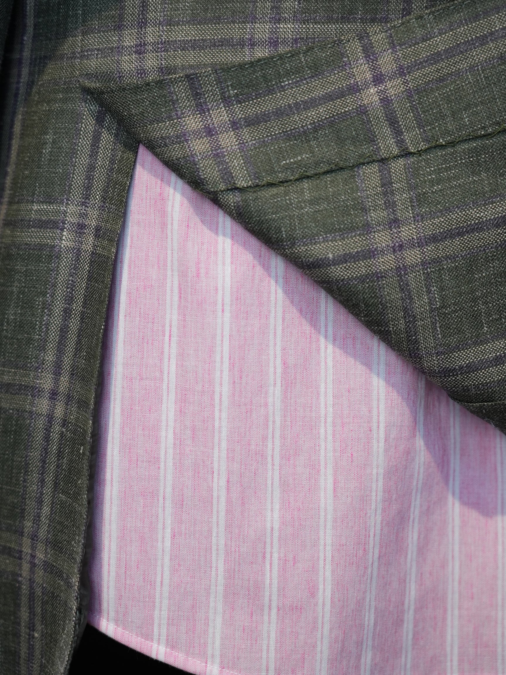 Italian Import 100% Linen Green Windowpane Plaid Unlined Sport Coat, Two Button Lightweight Summer Blazer