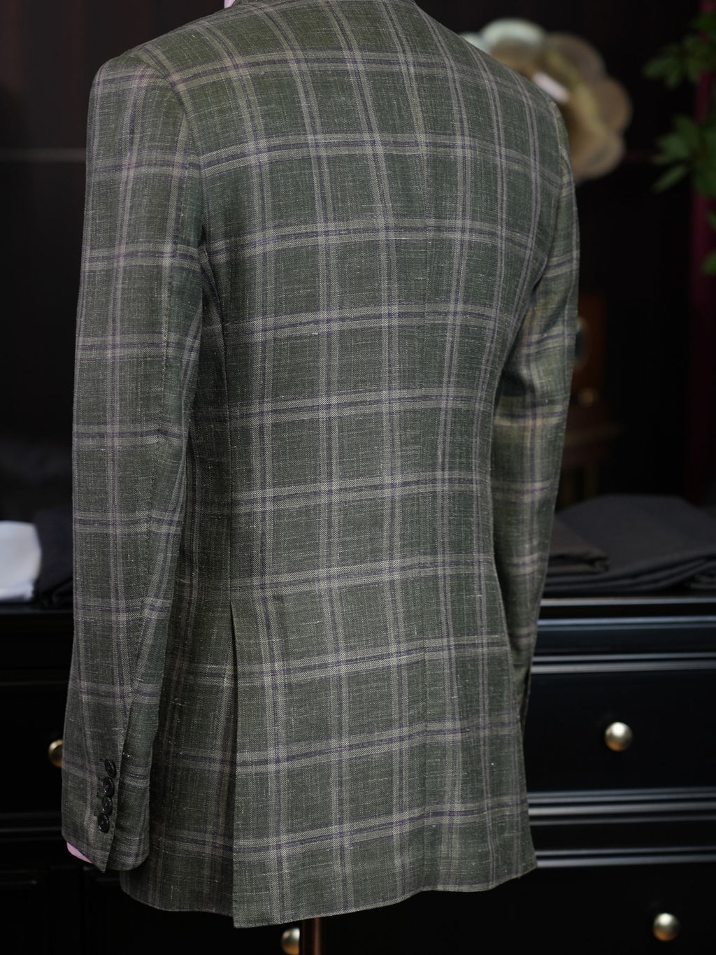 Italian Import 100% Linen Green Windowpane Plaid Unlined Sport Coat, Two Button Lightweight Summer Blazer