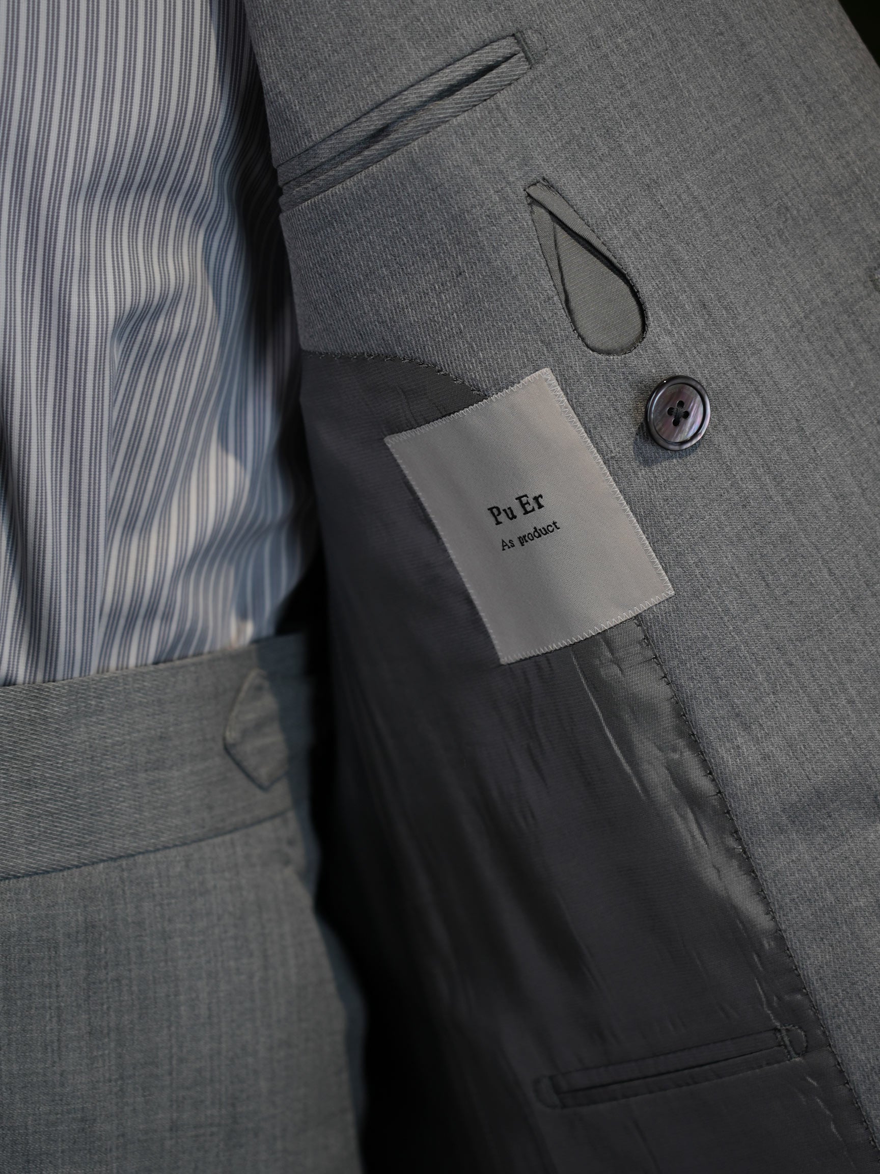 Grey flannel wool double-breasted six-button single blazer