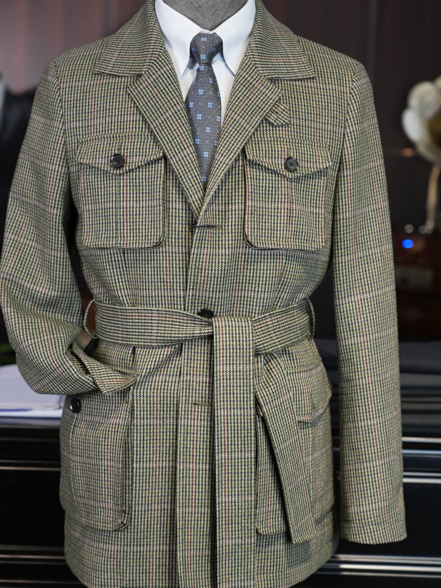 Vintage Green Tweed 100% Pure Wool Safari Jacket | Bespoke Cut for Athletic Broad Shoulders