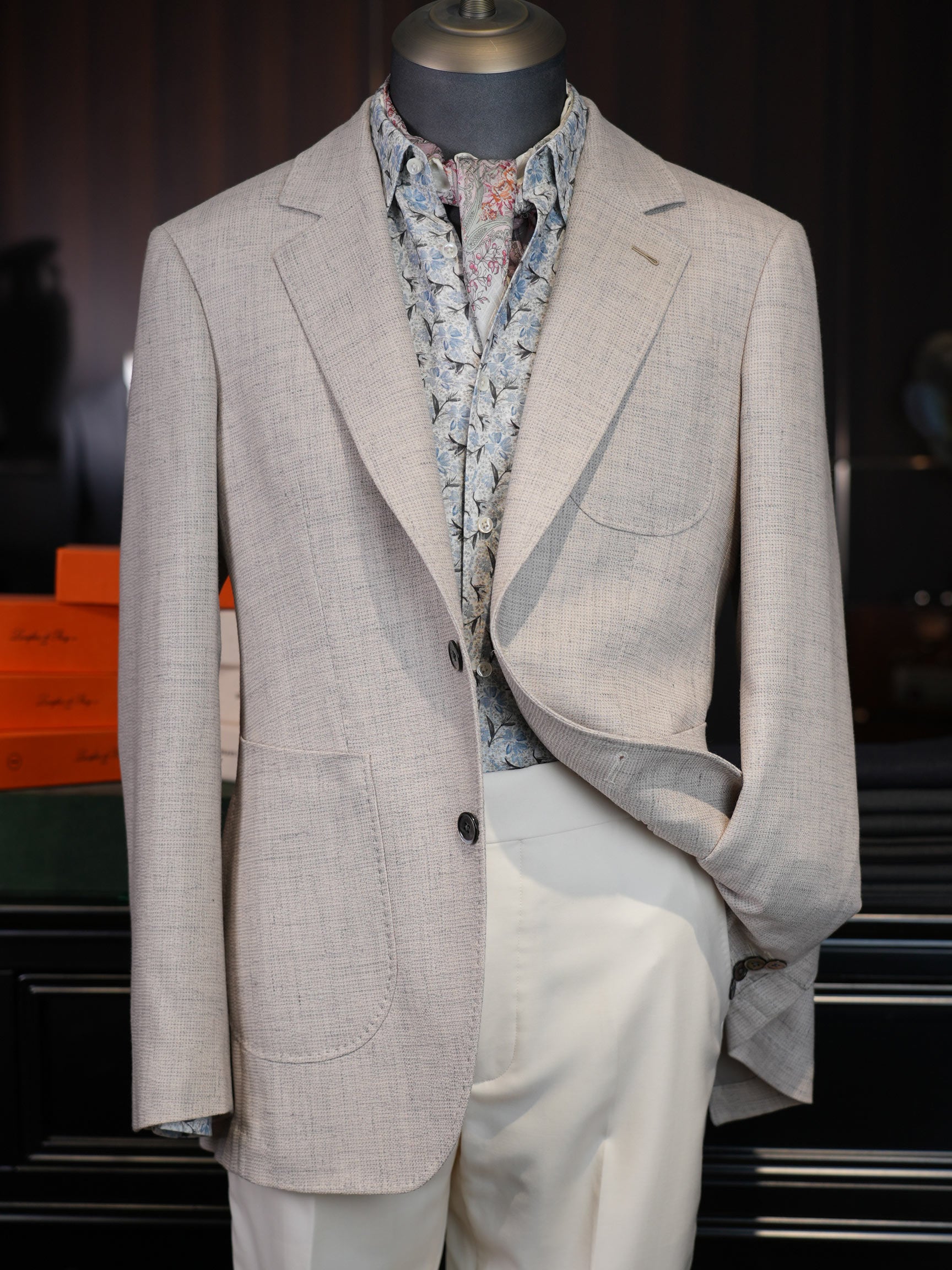 Italian imported beige woven texture patch pocket single blazer