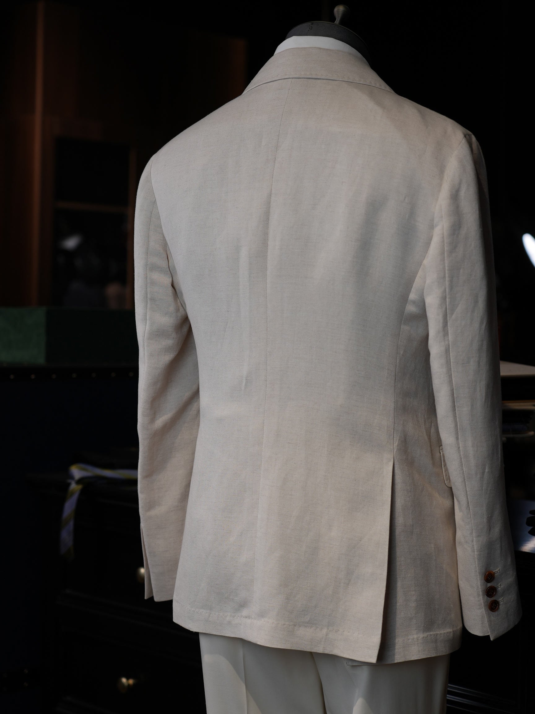 Beige Cotton Linen Casual Blazer For Gentlemen | In-House High-End Manufactory