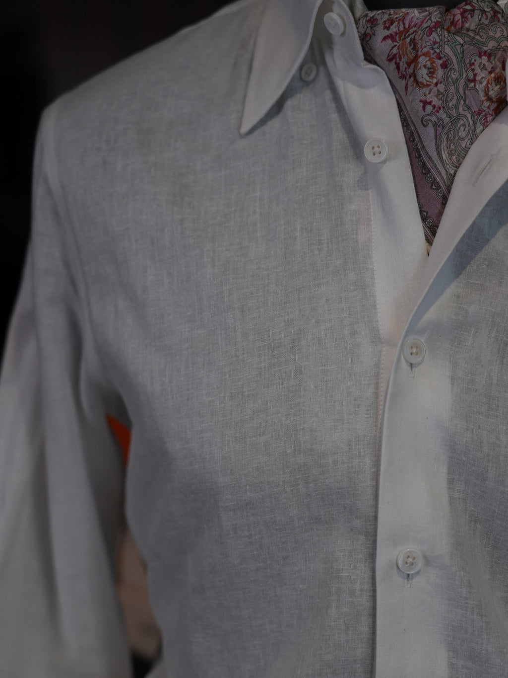 Men’s Breathable Cool White 100% Linen Point Collar Long Sleeve Dress Shirt, Lightweight Summer Linen Shirt