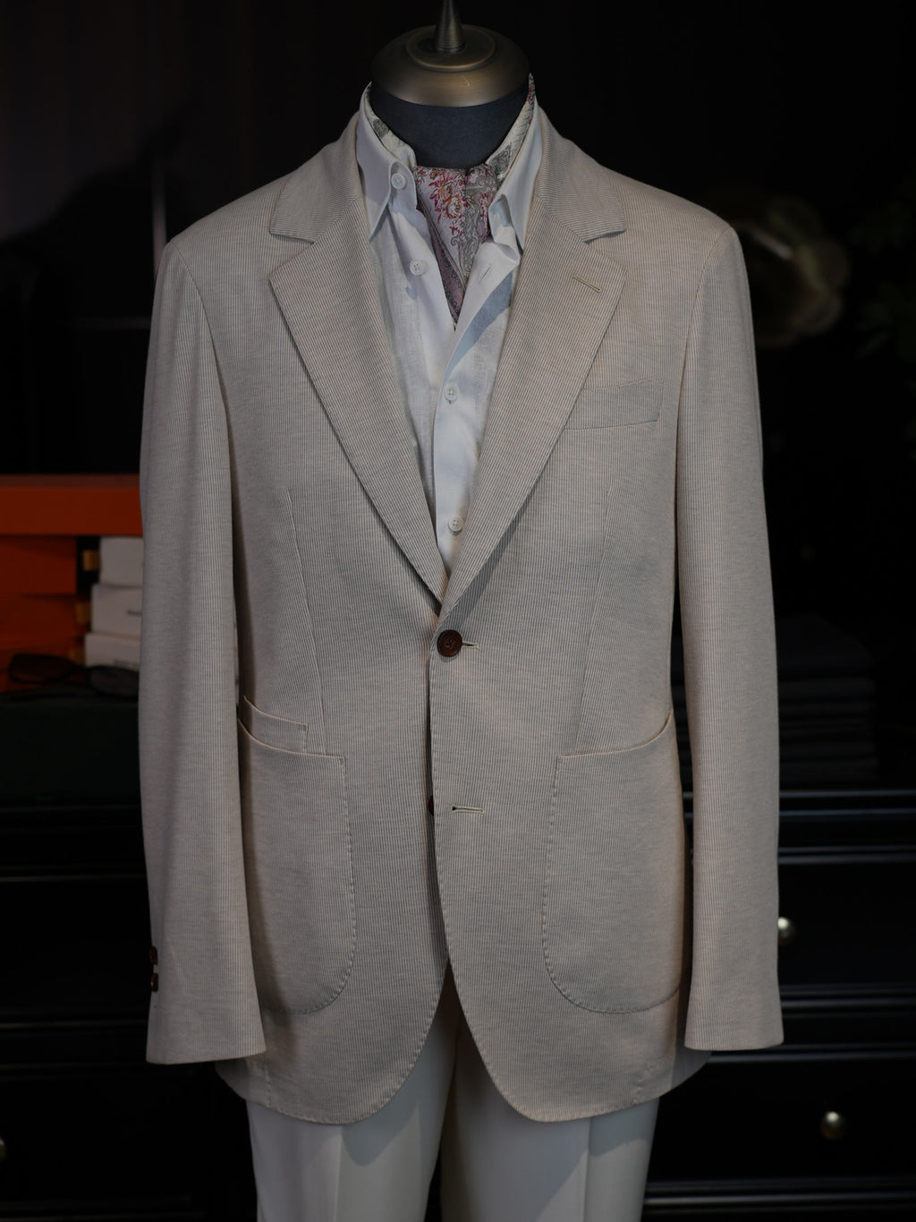 Light apricot ribbed knit casual blazer