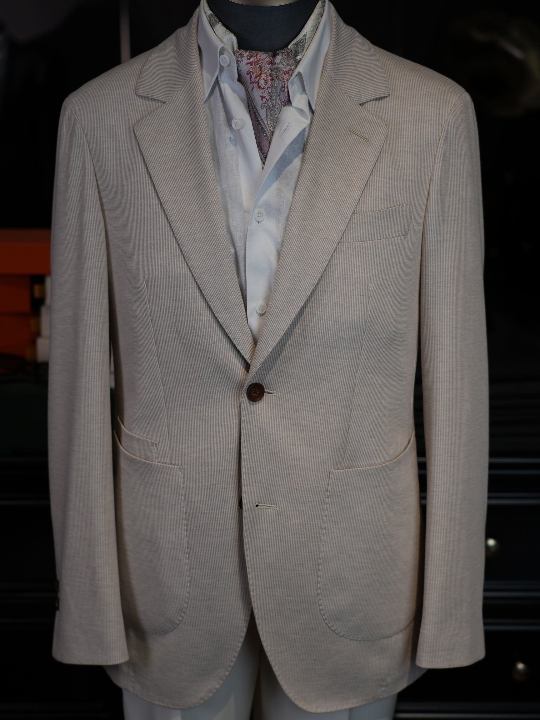 Light apricot ribbed knit casual blazer