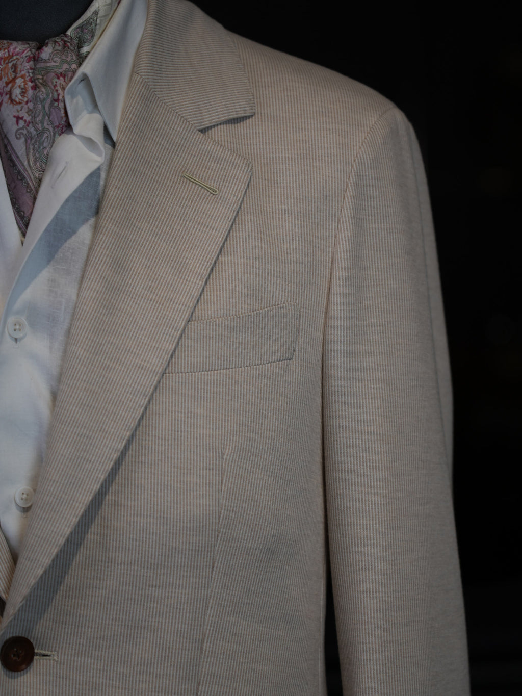 Light apricot ribbed knit casual blazer