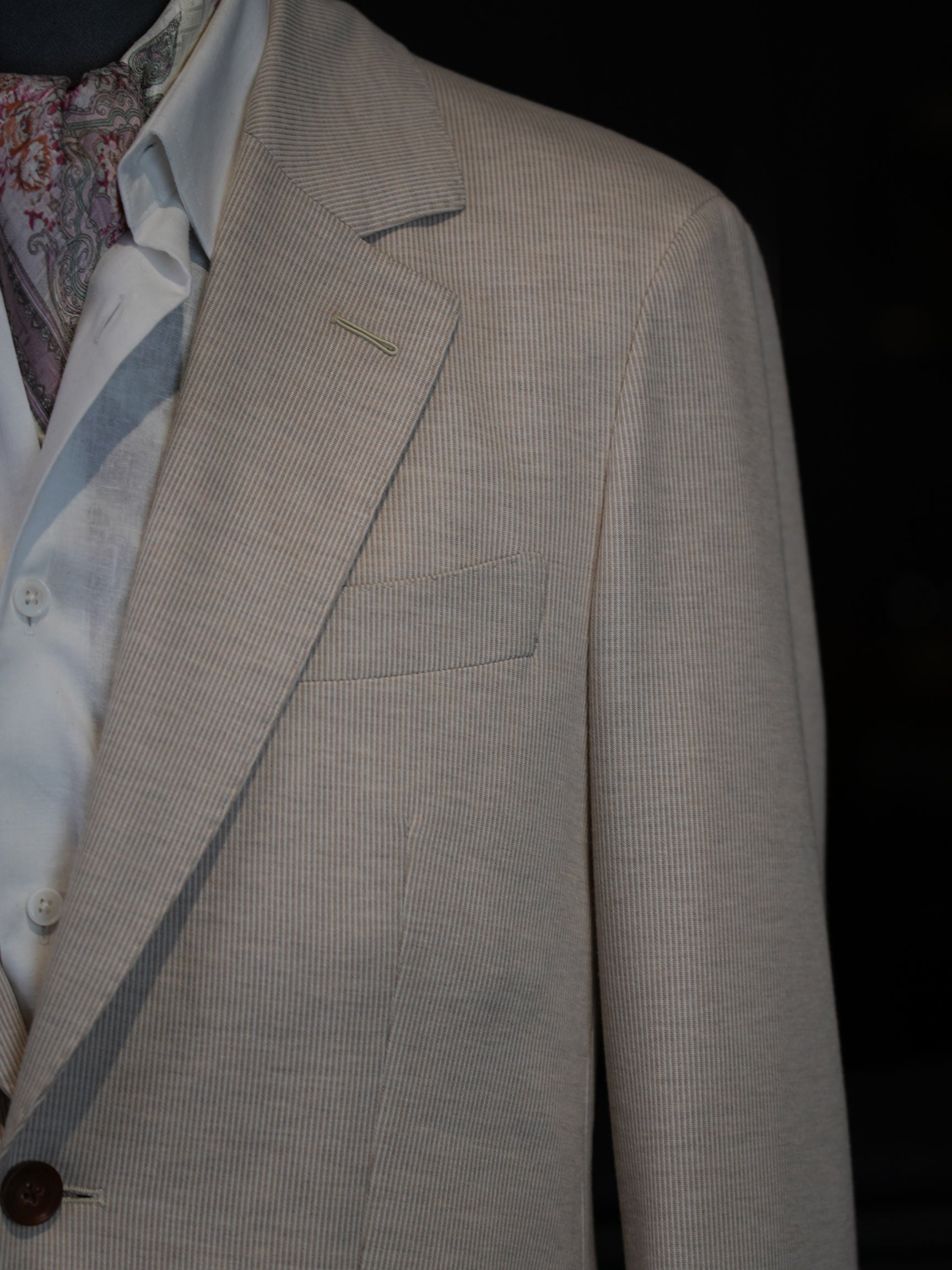 Light apricot ribbed knit casual blazer