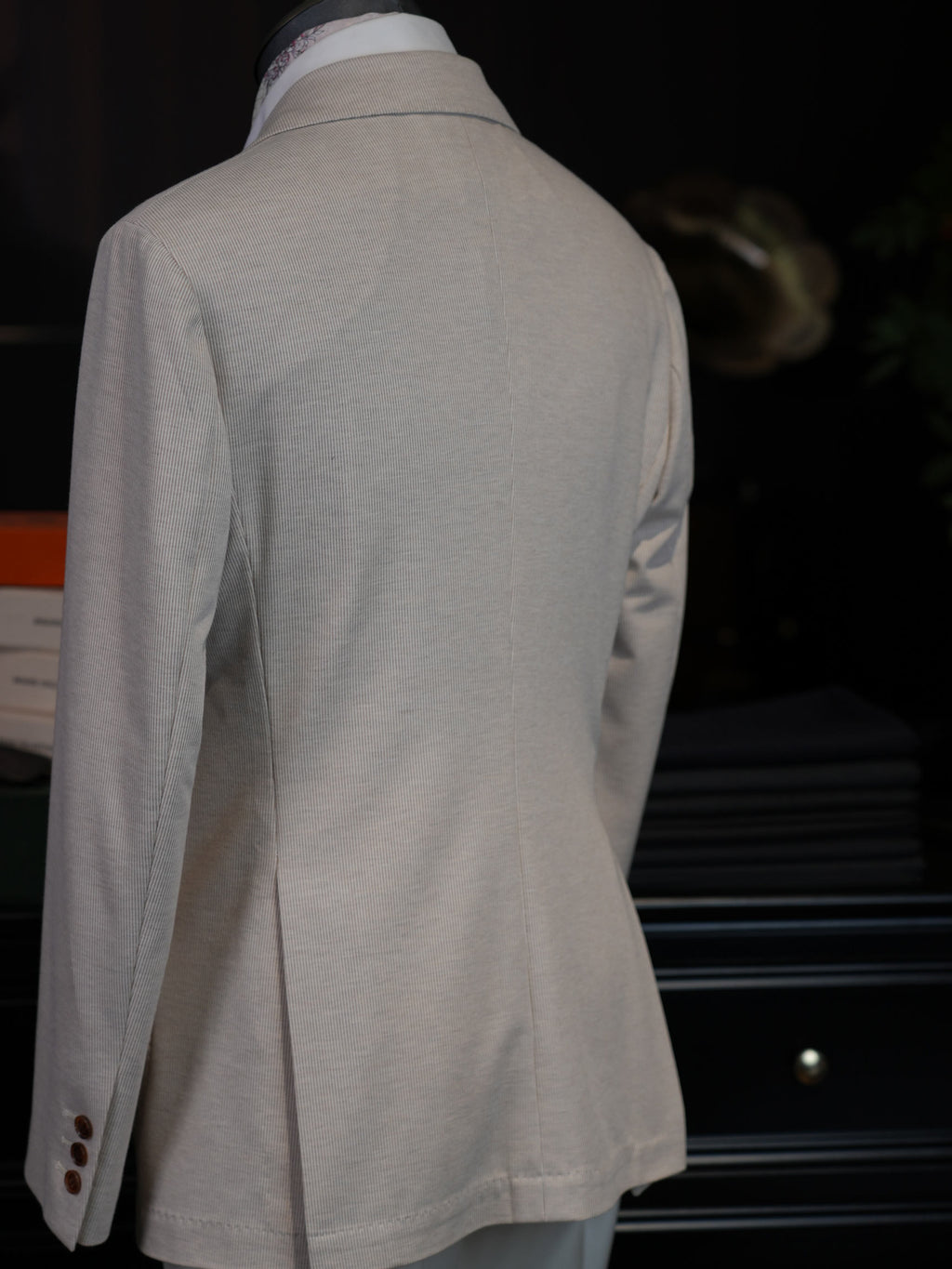 Light apricot ribbed knit casual blazer