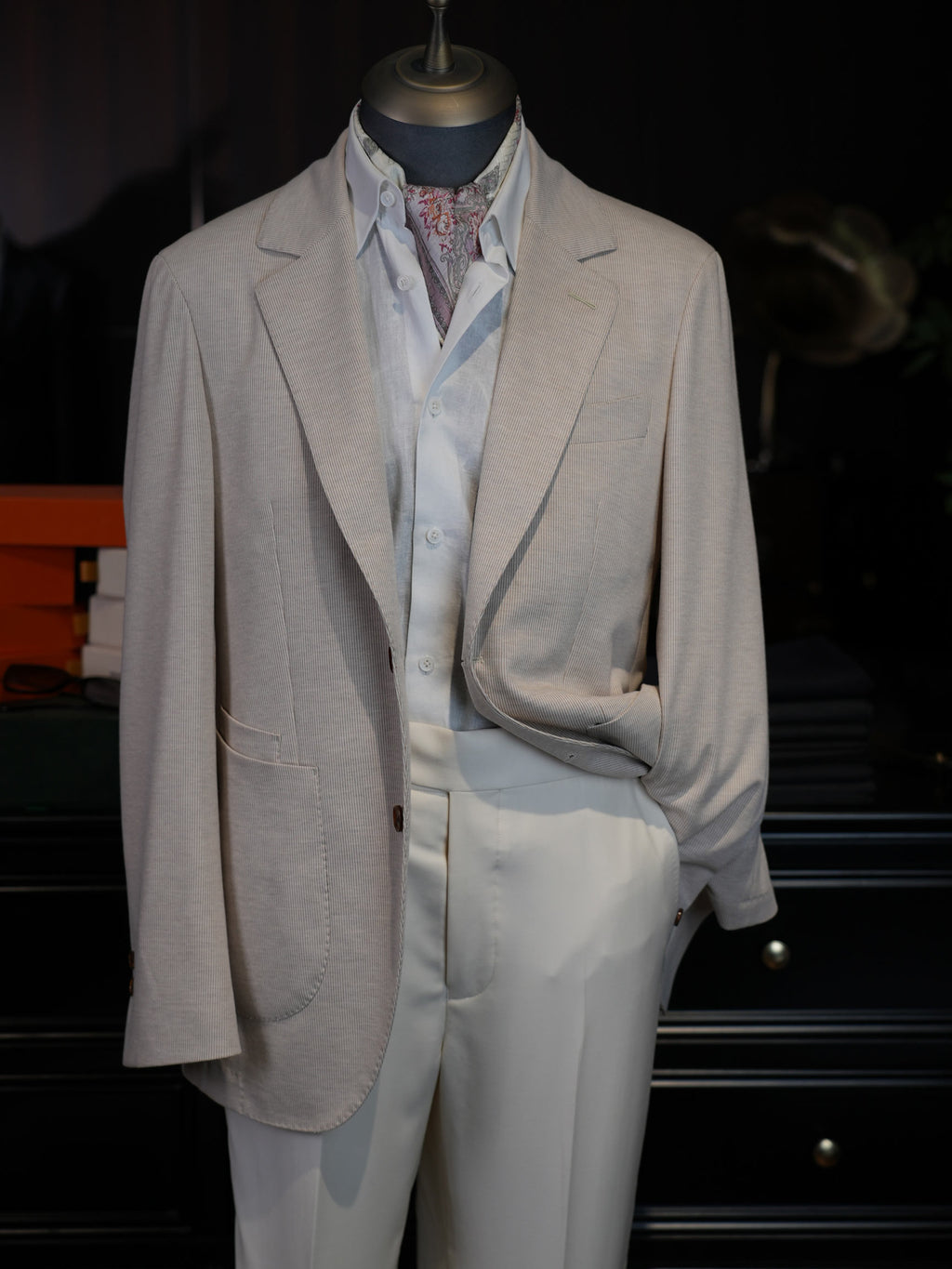 Light apricot ribbed knit casual blazer