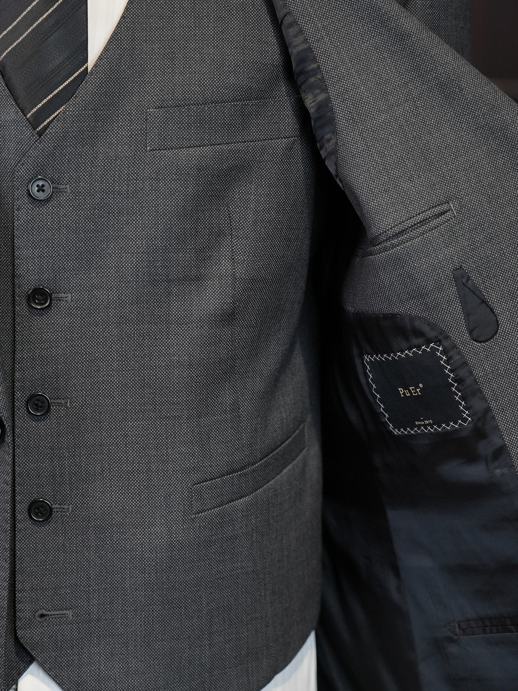 Grey textured wool blazer