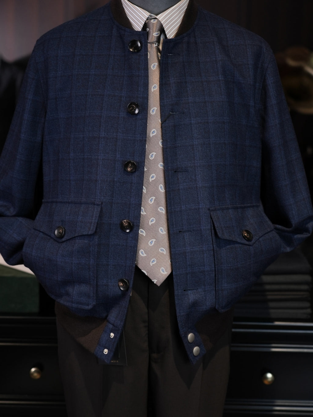 Men’s Short Blue Check 100% Pure Wool Casual Jacket Contrast Plaid Tailored Relaxed Outerwear for Business Smart Casual