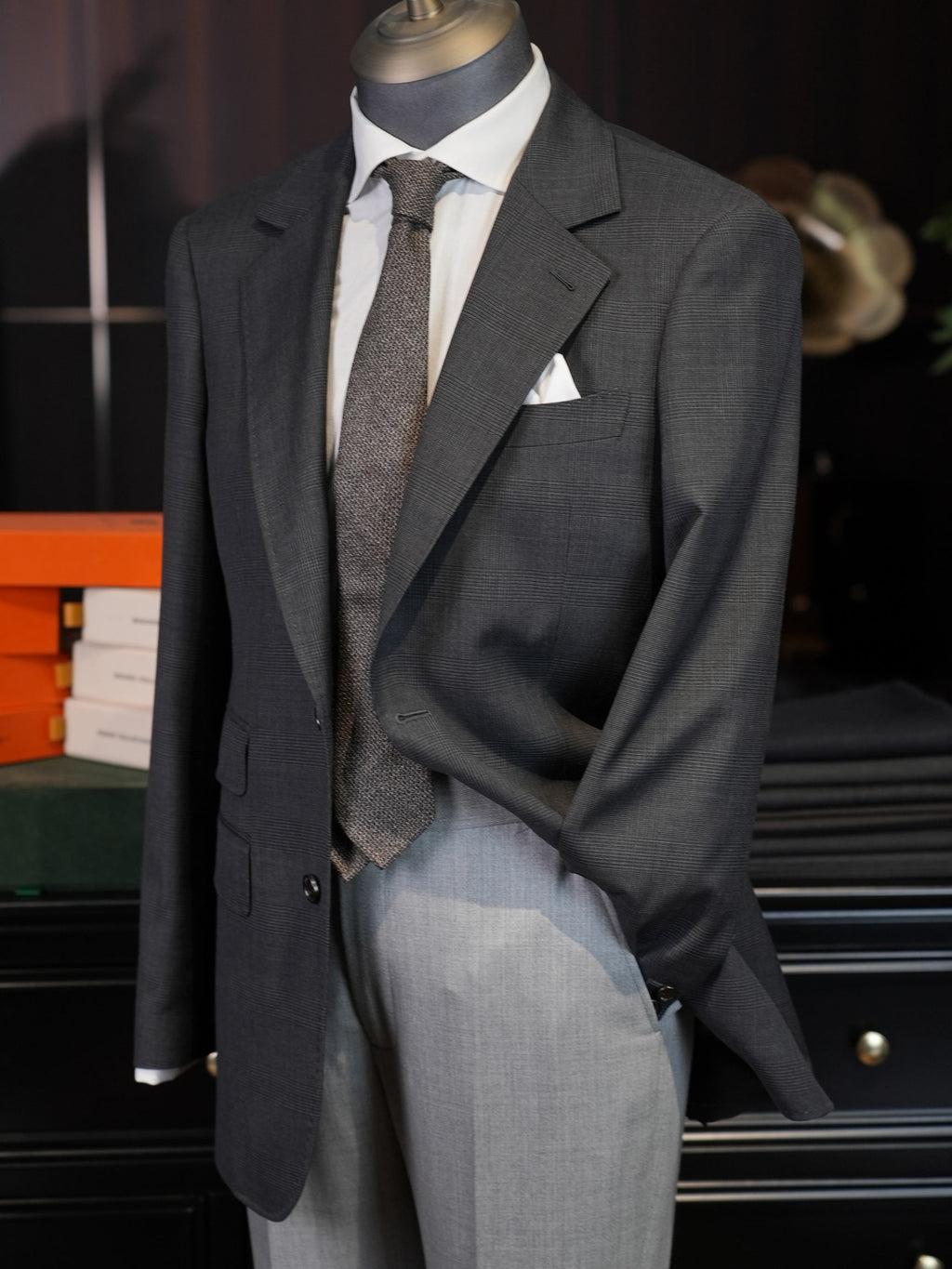Men's Dark Grey Prince of Wales Check Sport Coat | Notch Lapel 100% Pure Wool Blazer