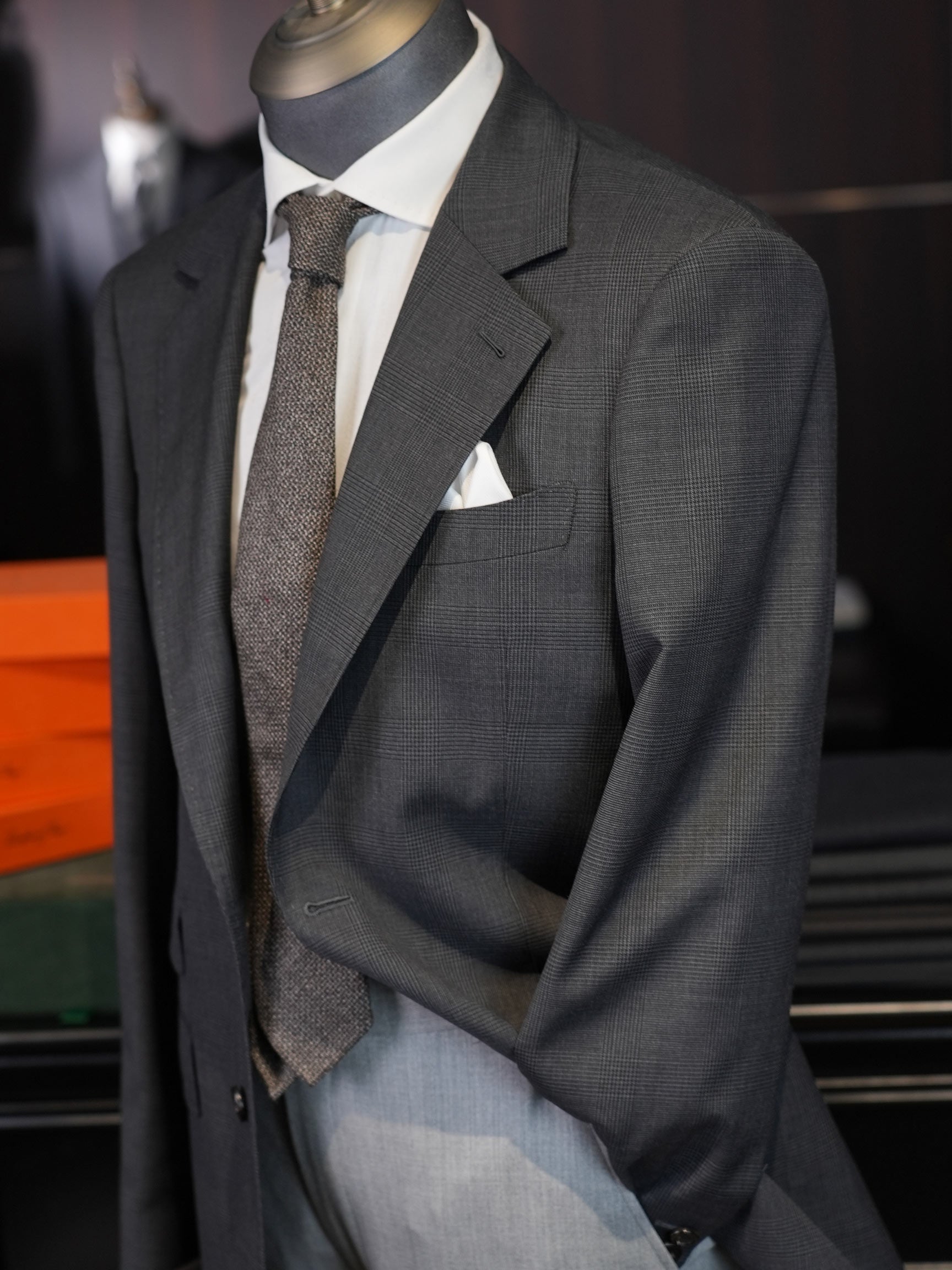 Men's Dark Grey Prince of Wales Check Sport Coat | Notch Lapel 100% Pure Wool Blazer