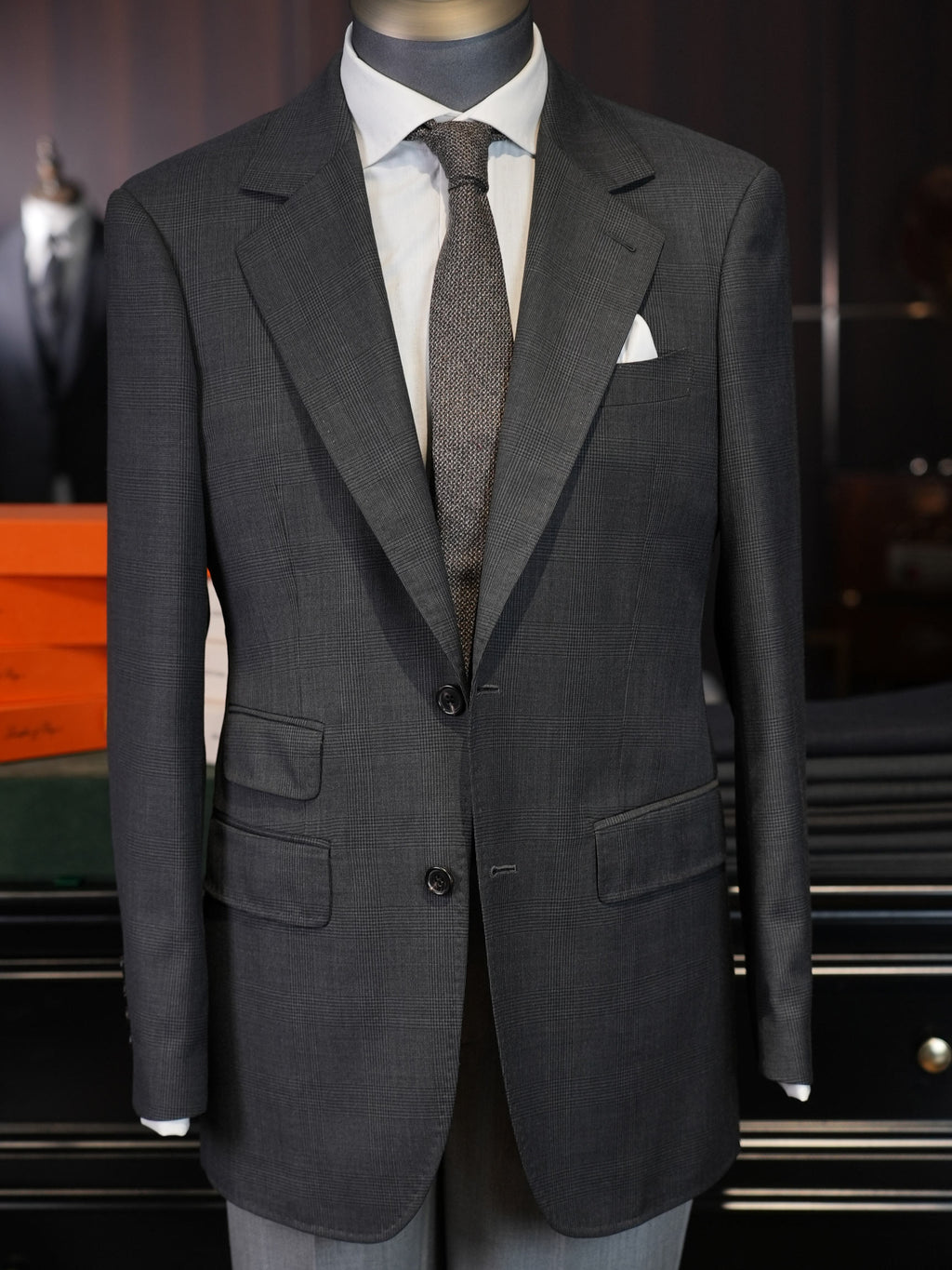 Men's Dark Grey Prince of Wales Check Sport Coat | Notch Lapel 100% Pure Wool Blazer