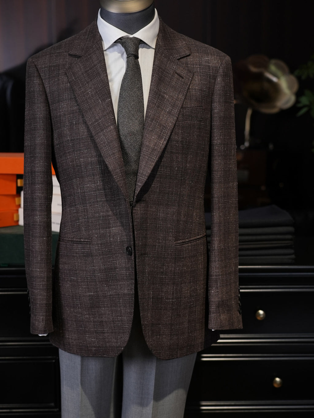 Italian Import 100% Wool Brown Windowpane Plaid Single Breasted Sport Coat Men’s Tailored Blazer