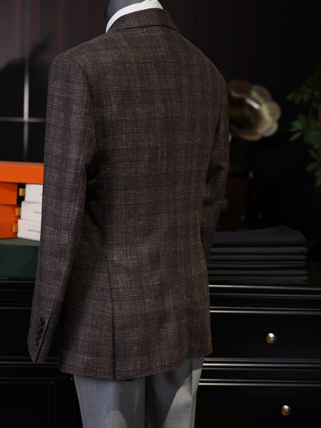 Italian Import 100% Wool Brown Windowpane Plaid Single Breasted Sport Coat Men’s Tailored Blazer