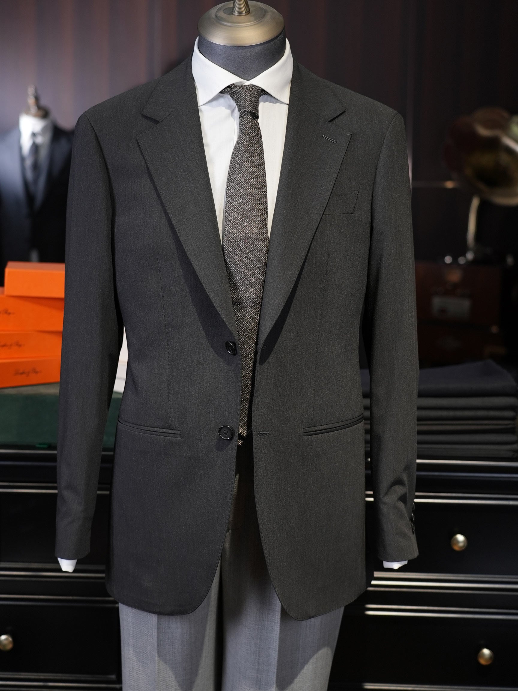 Black wool minimalist notched blazer