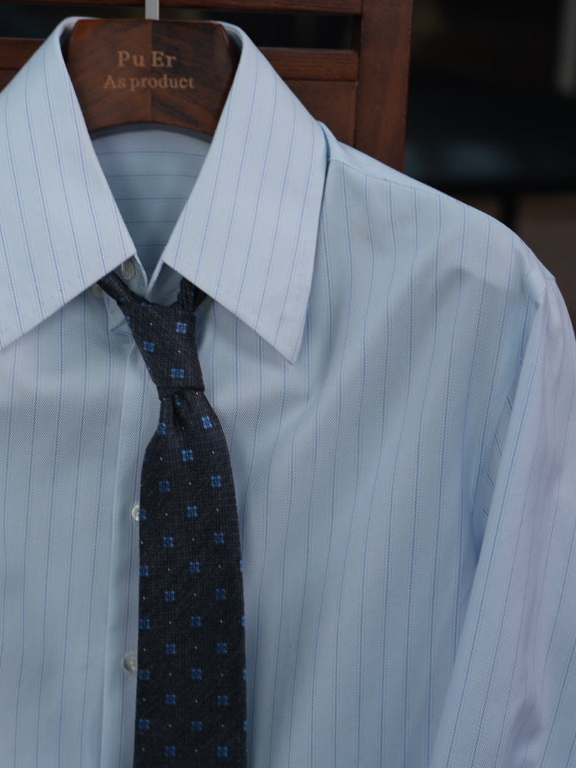 Men's 100% Cotton Light Blue Pinstripe Jacquard Dress Shirt