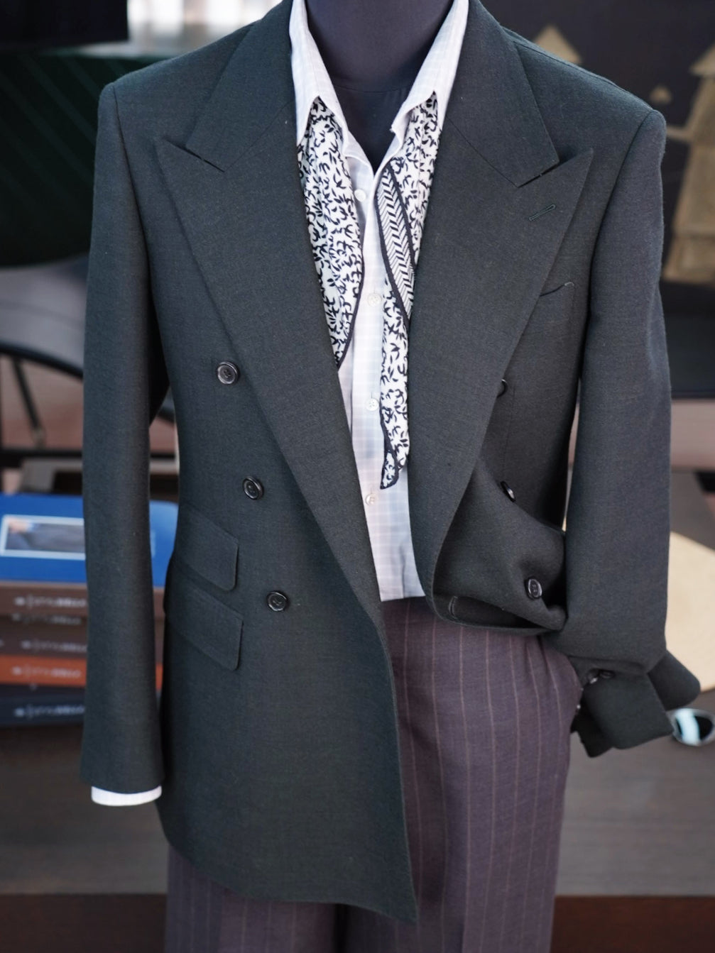 Dark green 100% wool flannel single blazer