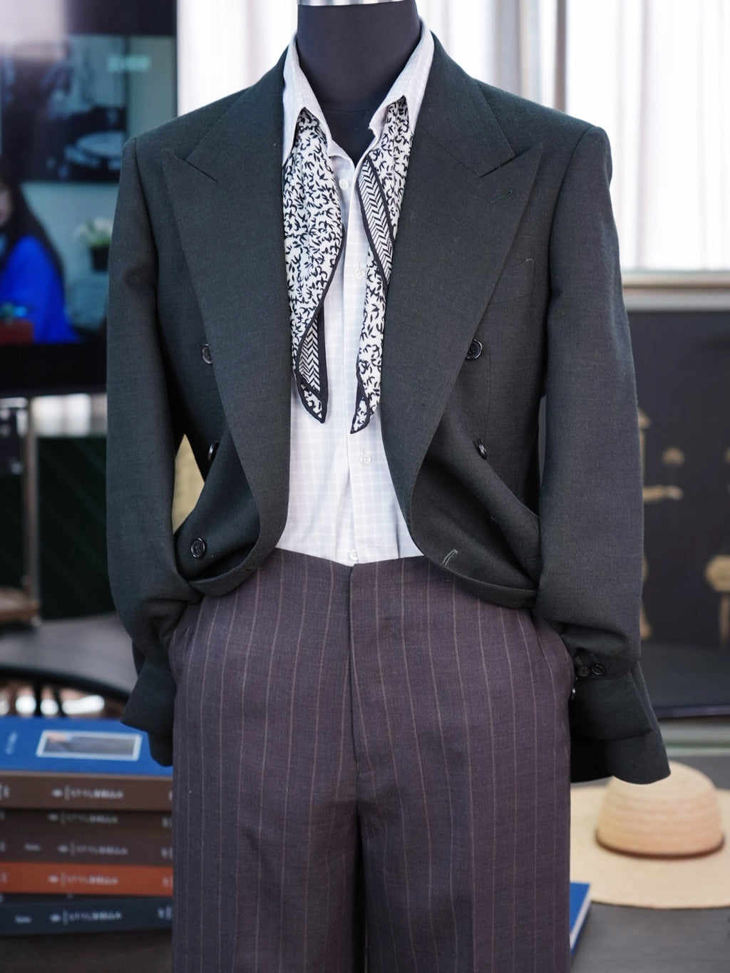 Dark green 100% wool flannel single blazer