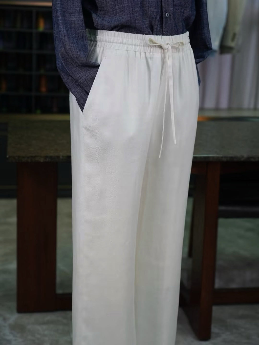 Men’s Off‑White Slub Linen‑Lyocell Drawstring Waist Casual Trousers