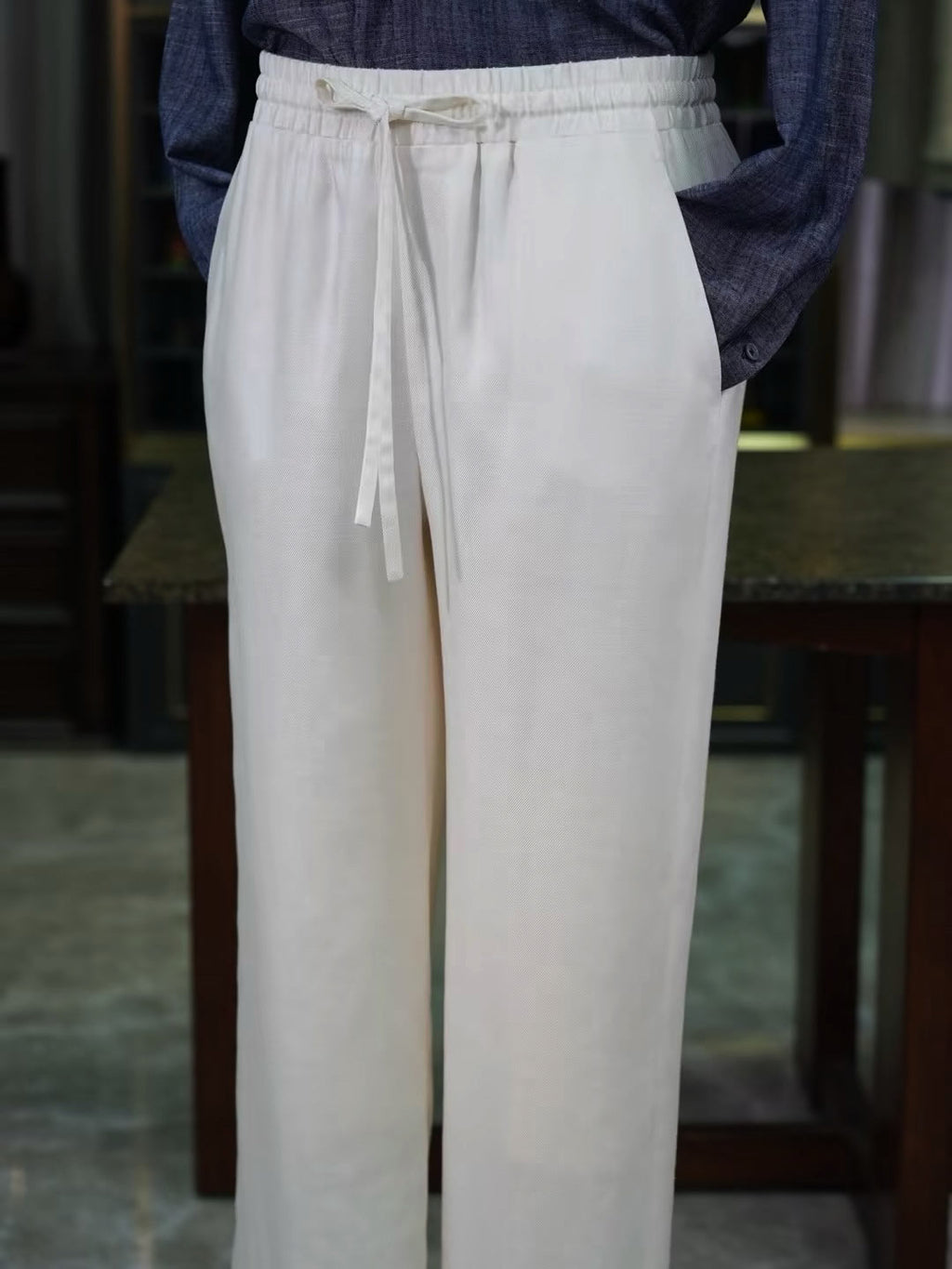 Men’s Off‑White Slub Linen‑Lyocell Drawstring Waist Casual Trousers